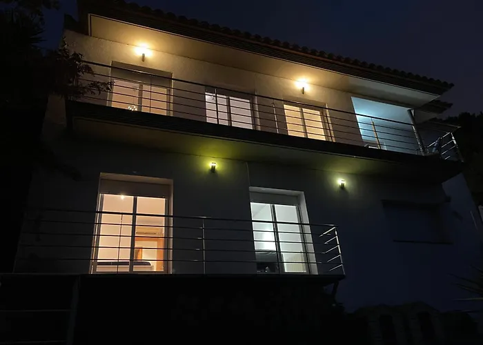 Villa For 2 Families Blanes