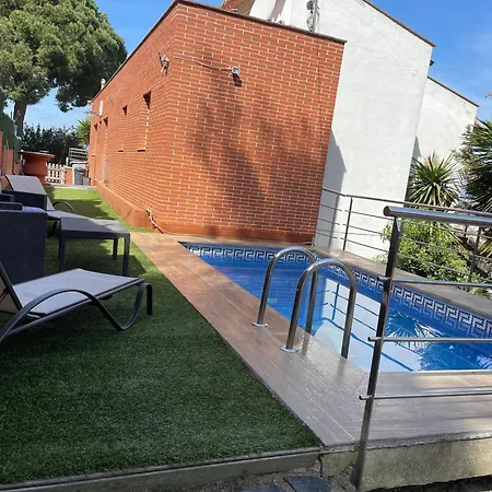 For 2 Families Villa
