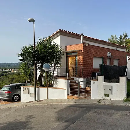 Villa For 2 Families *