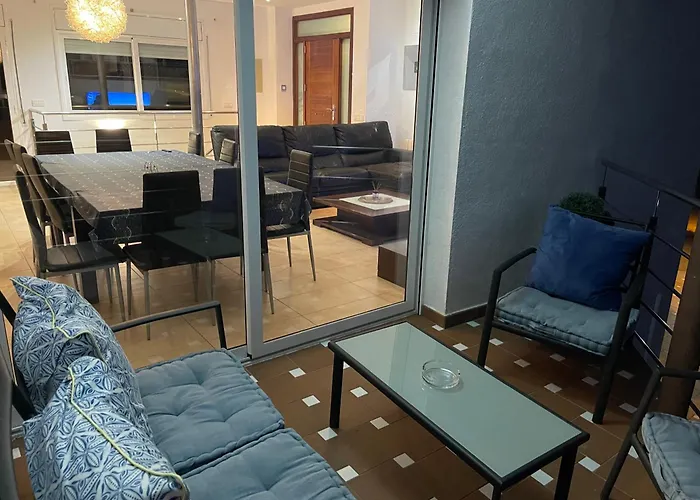 For 2 Families Blanes