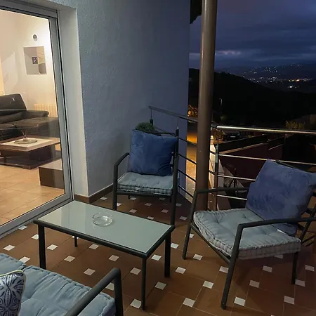 Βίλα For 2 Families Blanes