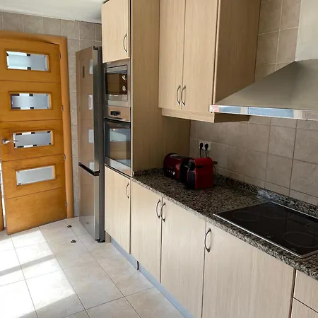 Βίλα For 2 Families